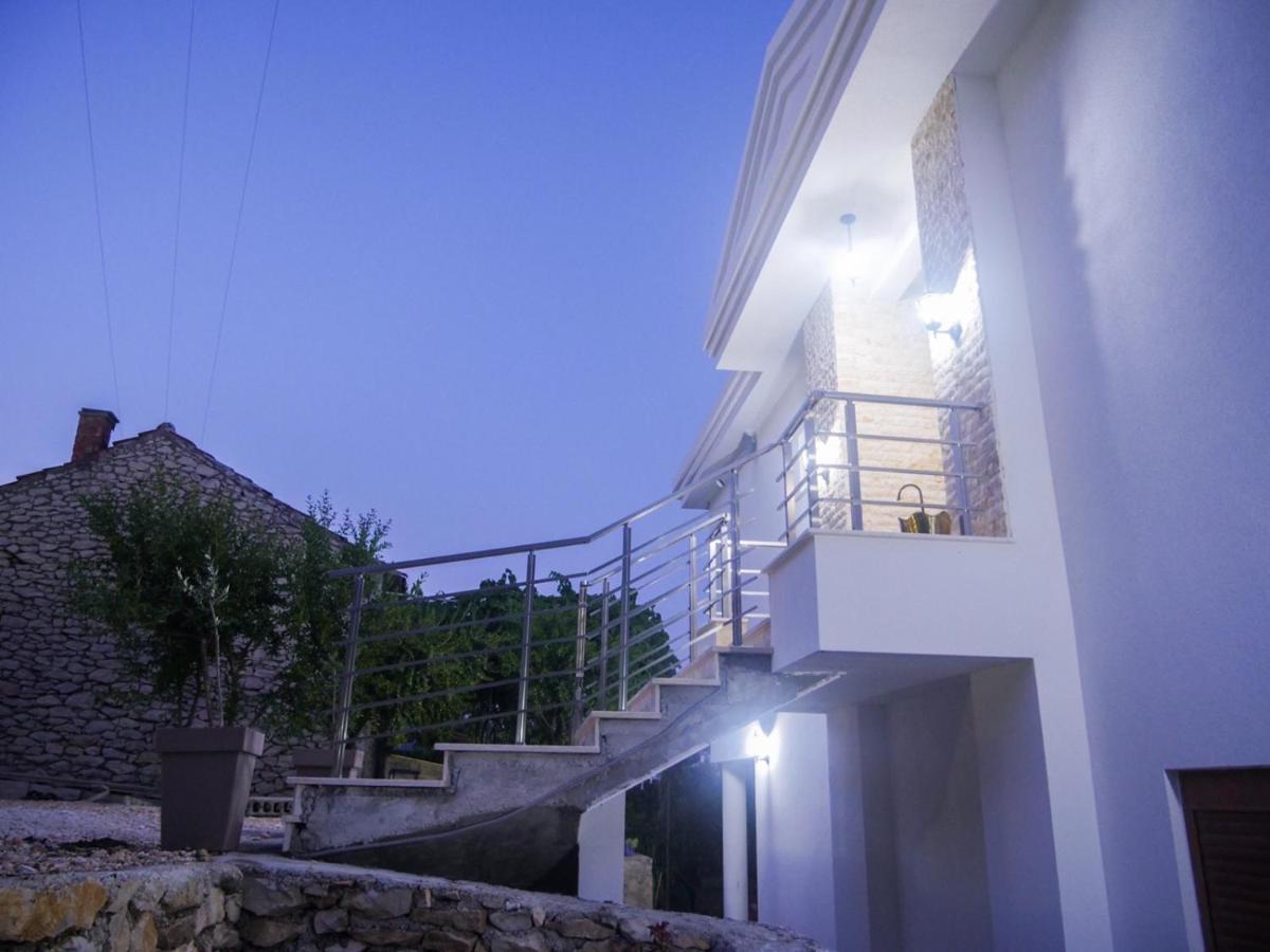 Imperator Apartments Улцинь Экстерьер фото